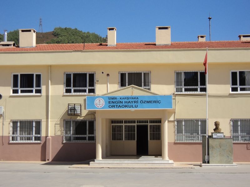 Engin Hayri Özmeriç Ortaokulu 