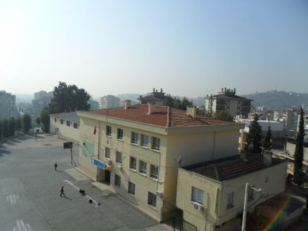 Engin Hayri Özmeriç İlkokulu 