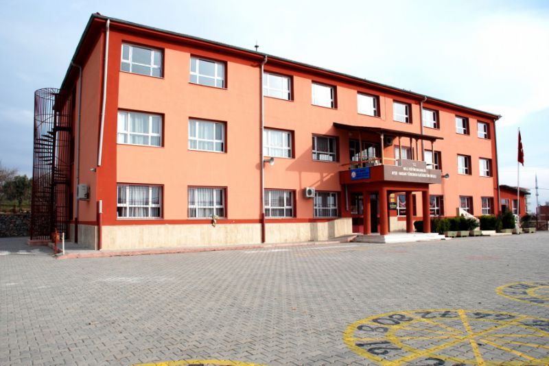 Ayşe-Hasan Türkmen Ortaokulu 