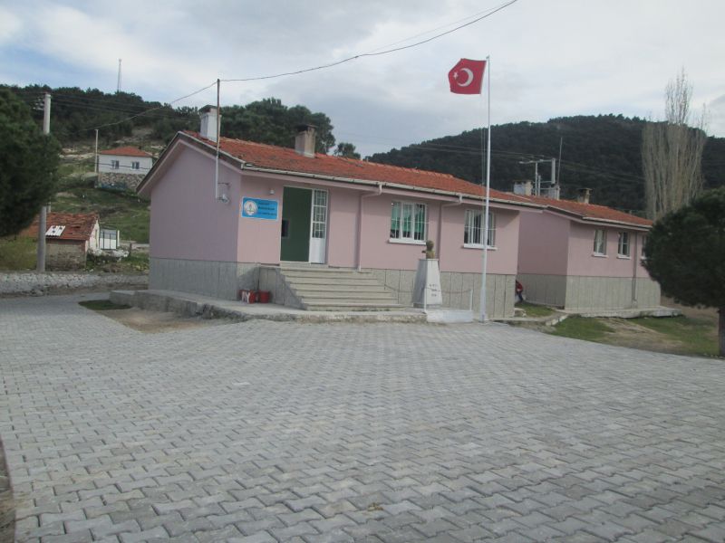 Bademalan İlkokulu 
