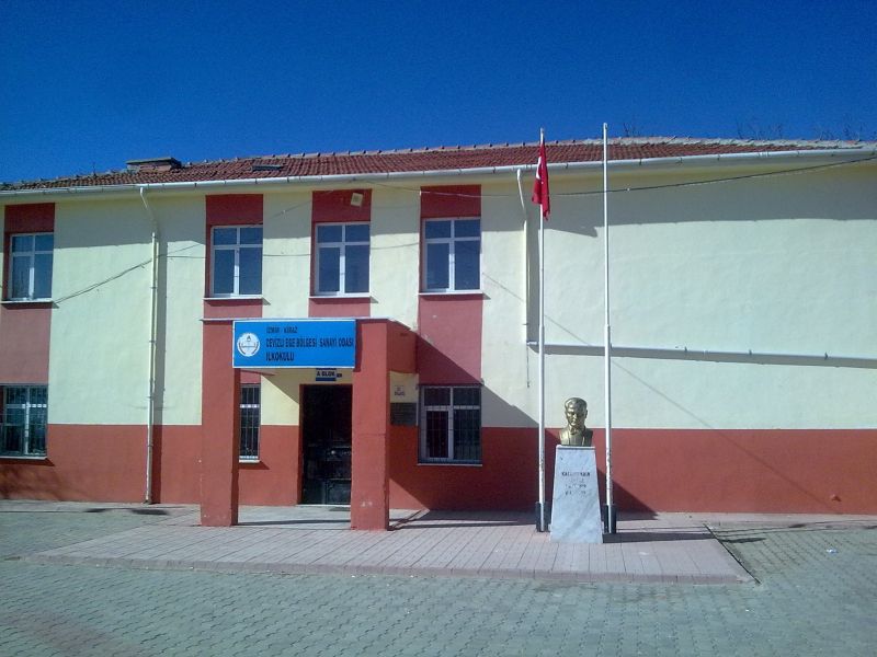 Cevizli Ege Bölgesi Sanayi Odası İlkokulu 