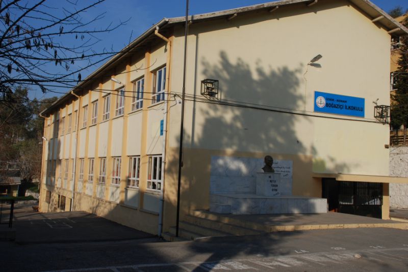 Boğaziçi İlkokulu 