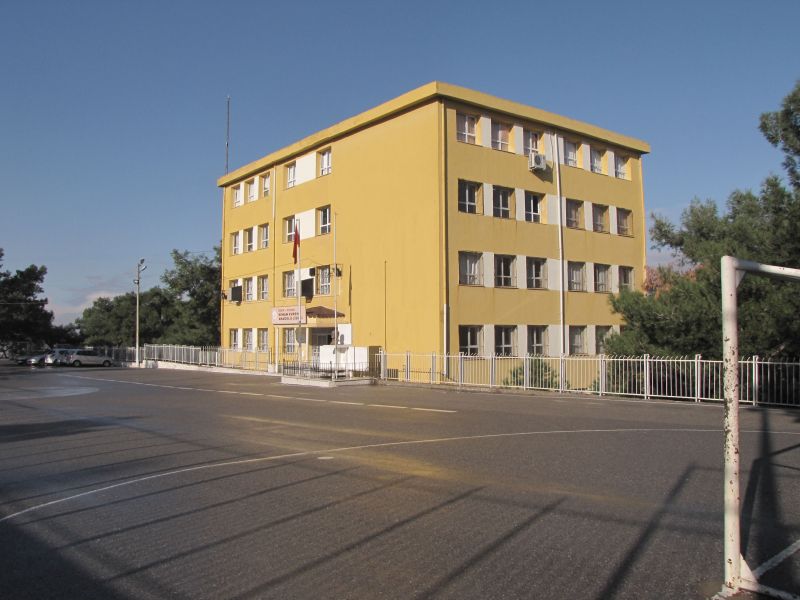 Konak Kenan Evren Anadolu Lisesi 