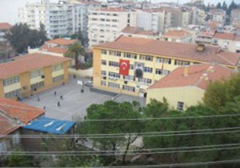 Hacışakir Eczacıbaşı Ortaokulu 