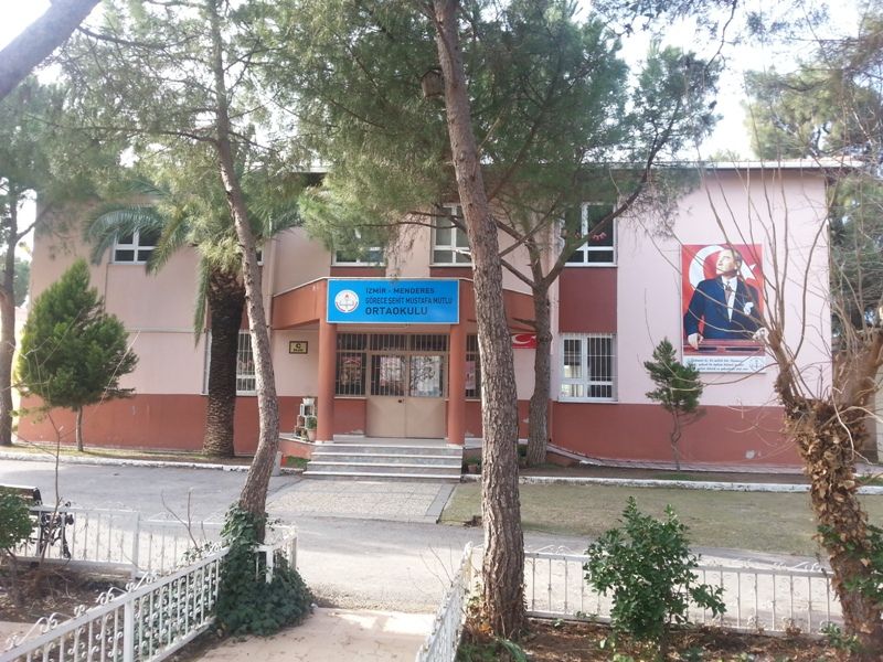 Görece Şehit Mustafa Mutlu Ortaokulu 