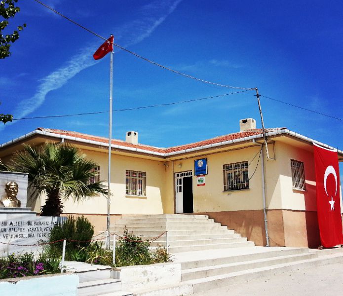 Haykıran Adem Saatçi İlkokulu 