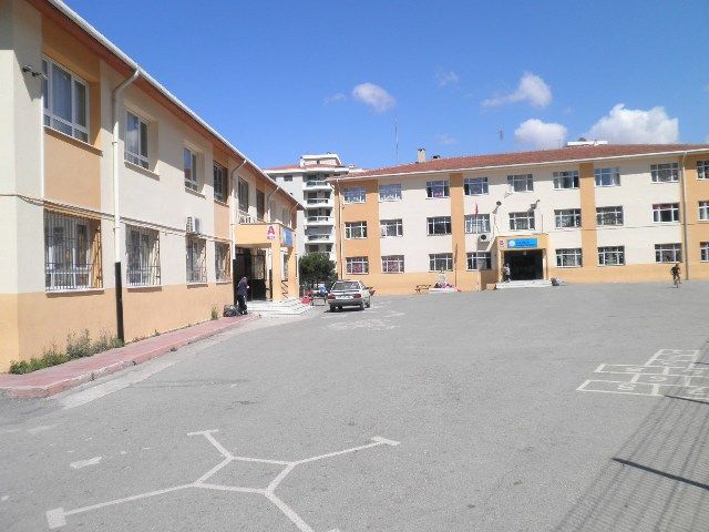Kılıçaslan Ortaokulu 