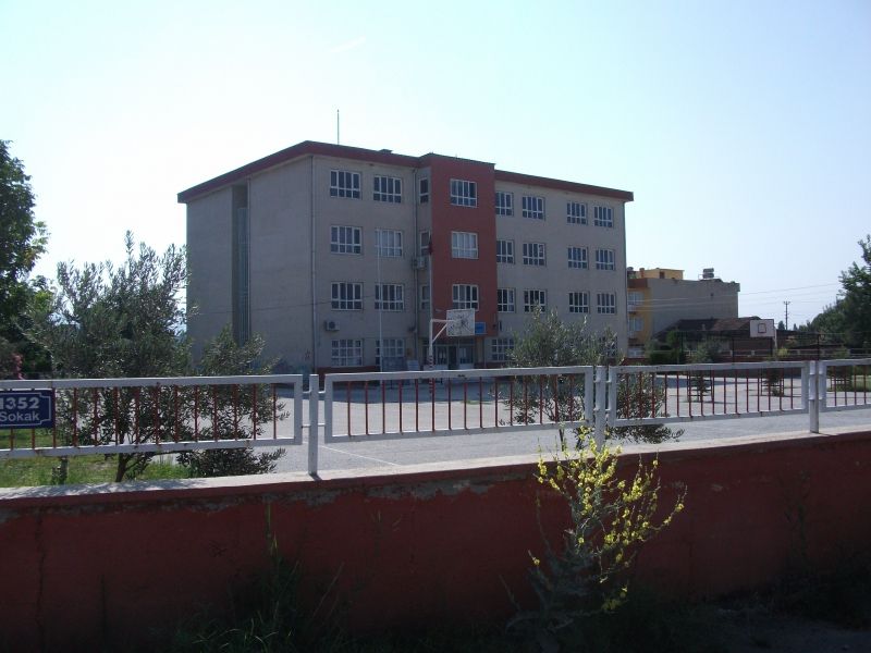 Hatipoğlu Hasan Erdem Ortaokulu 