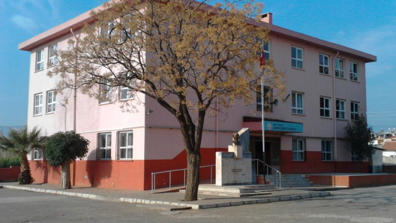 Çapacızade İlkokulu 