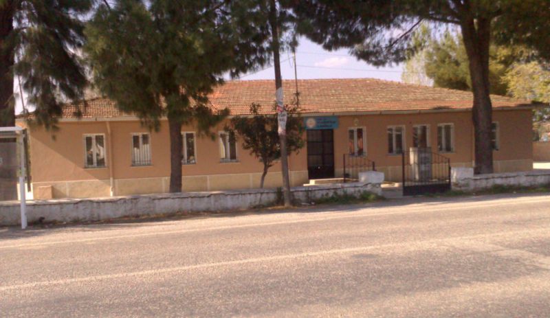 Yeniçiftlik İlkokulu 