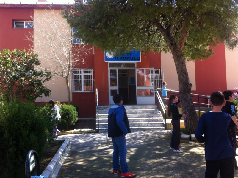 Yeniköy İlkokulu 