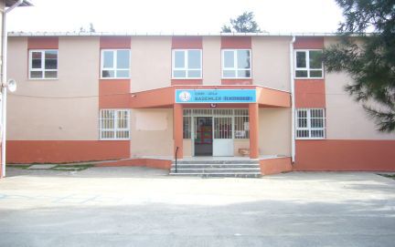 Bademler İlkokulu 