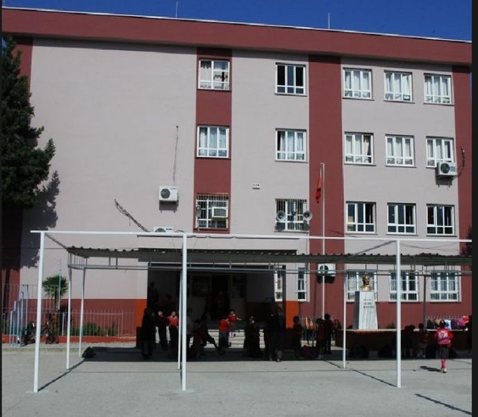 Leman Sayıt Ortaokulu 