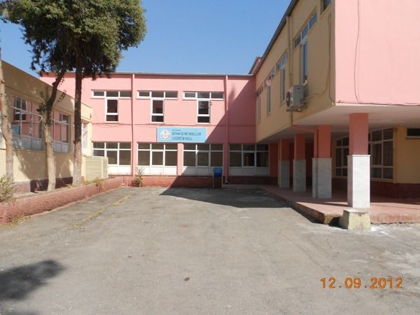 Seyhan İşitme Engelliler Ortaokulu 
