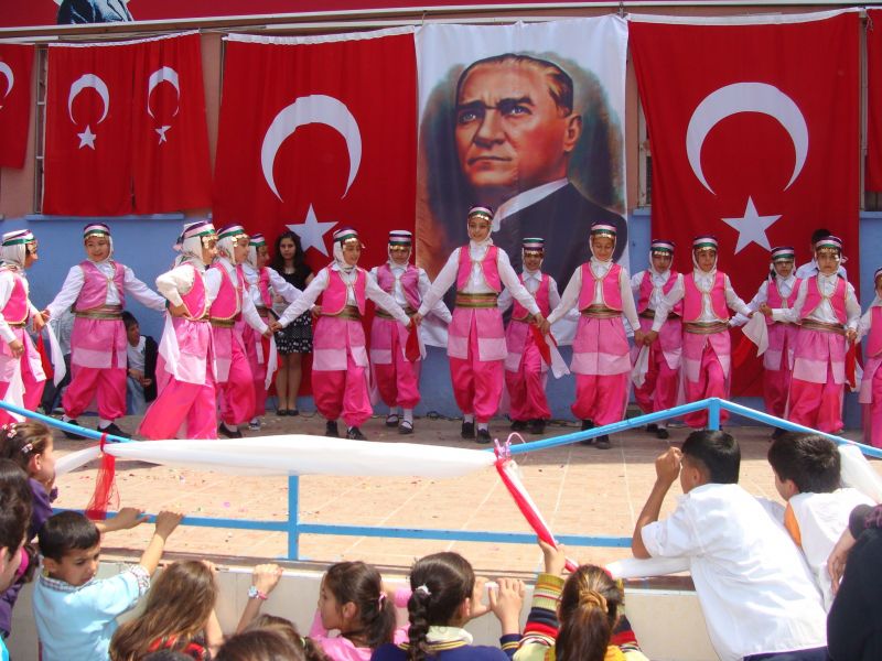 Toros İlkokulu 