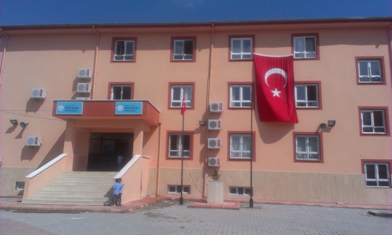 Gölbaşi İlkokulu 