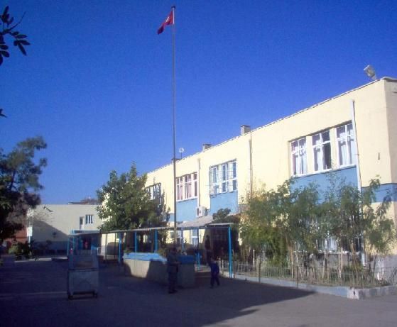 Barbaros Ortaokulu 