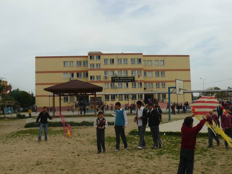 Cafer Recai Gizer İlkokulu 