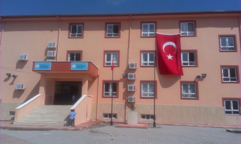 Gölbaşı Ortaokulu 