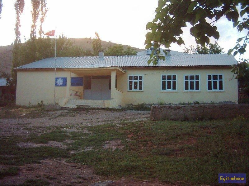 Şar İlkokulu 