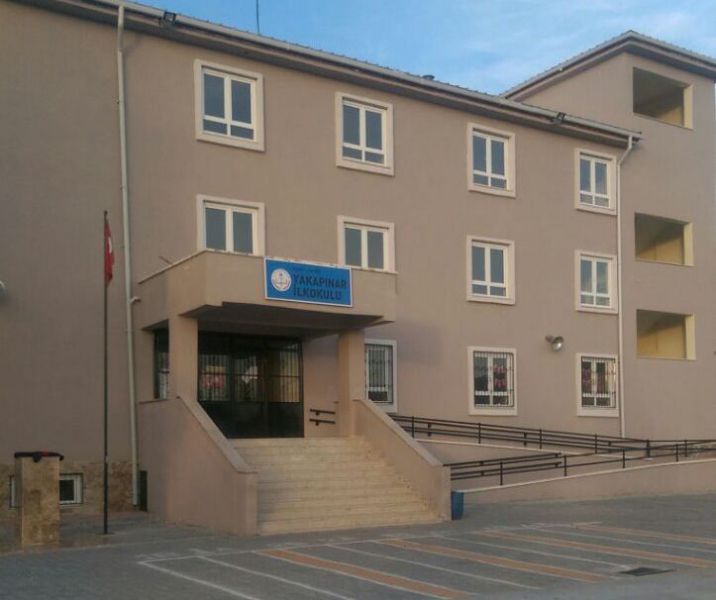 Yakapınar İlkokulu 