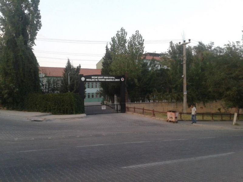 Besni Şehit Eren Kupal Mesleki Ve Teknik Anadolu Lisesi 