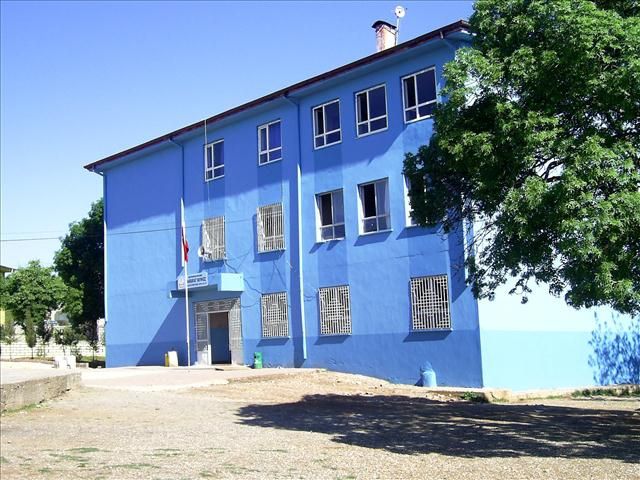 Şambayat Merkez İlkokulu 