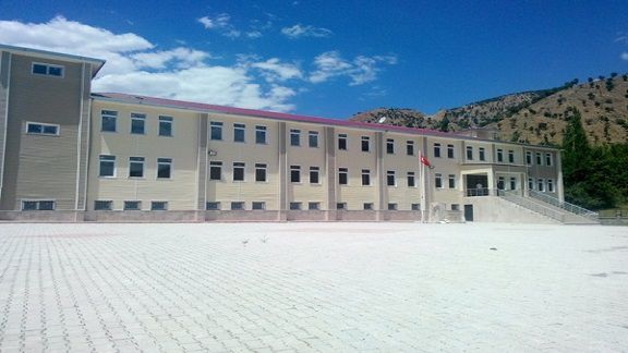 İzci Ortaokulu 