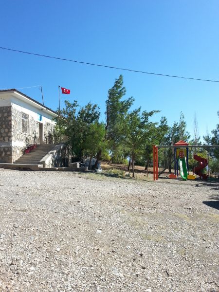 Meydan İlkokulu 