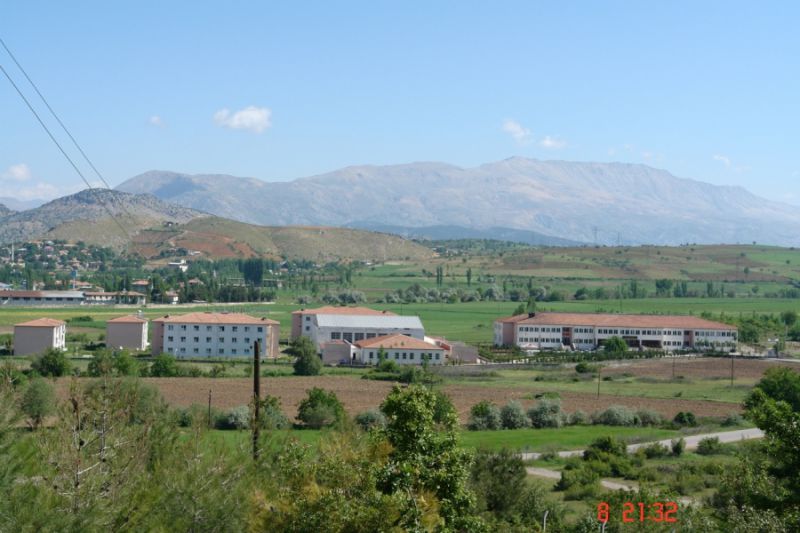 Gölbaşı 75.yıl İmkb Yatılı Bölge Ortaokulu 