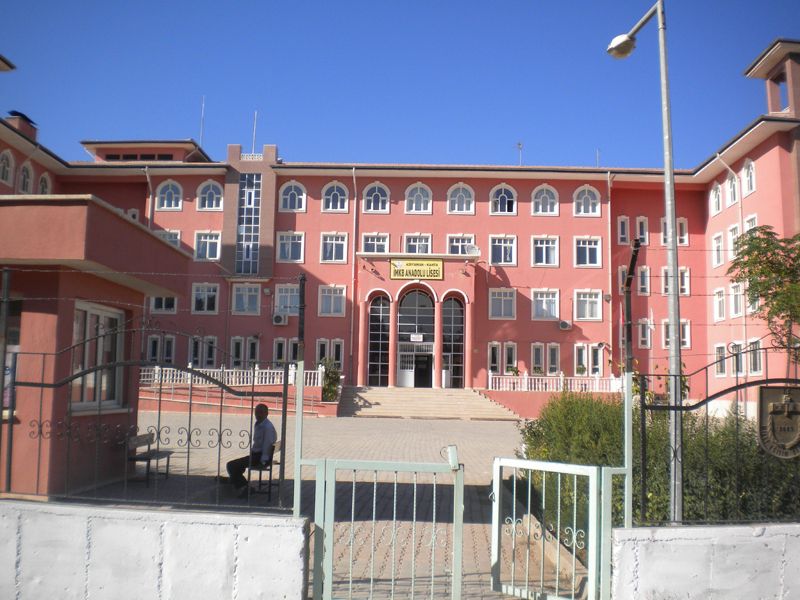 Kahta İmkb Anadolu Lisesi 