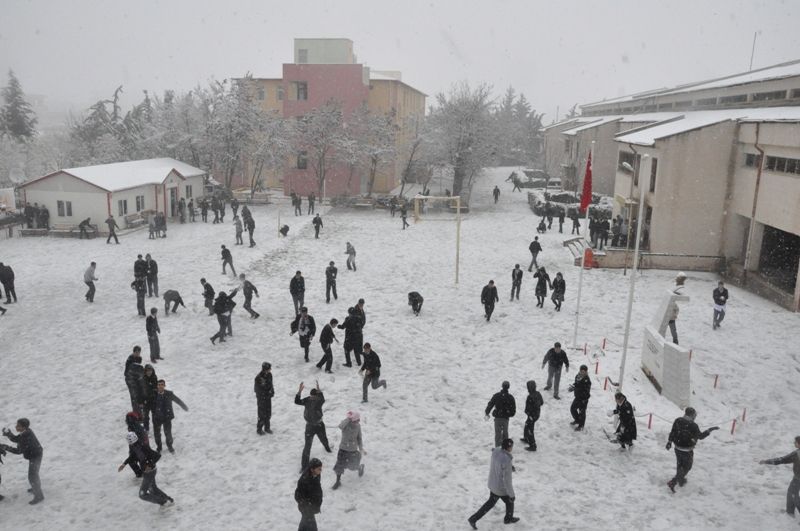 Kahta Meslekî Ve Teknik Eğitim Merkezi 