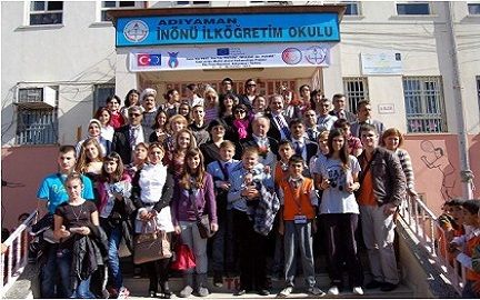 İnönü İlkokulu 