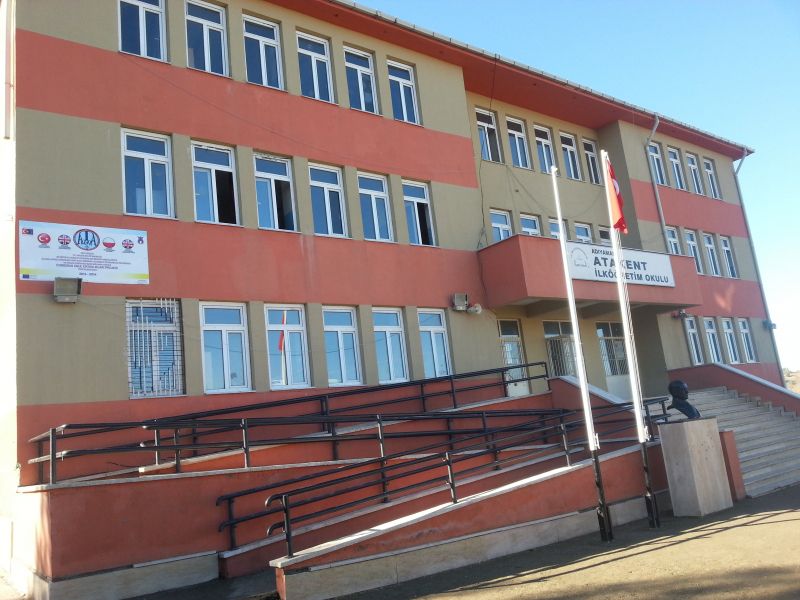 Atakent İlkokulu 