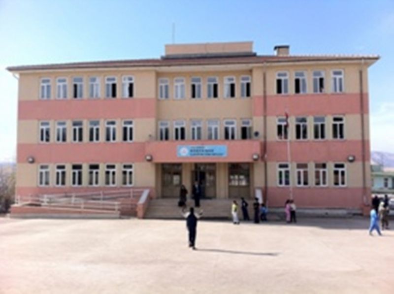 Börgenek Ortaokulu 