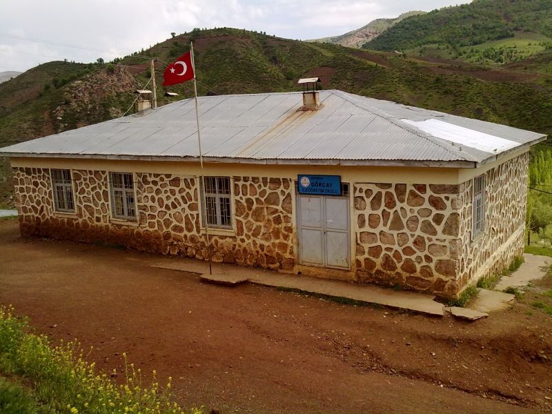 Göm İlkokulu 