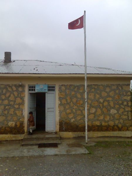Kılıçlar İlkokulu 