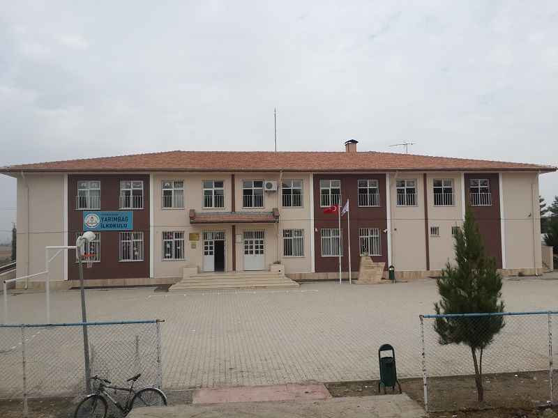 Yarımbağ İlkokulu 