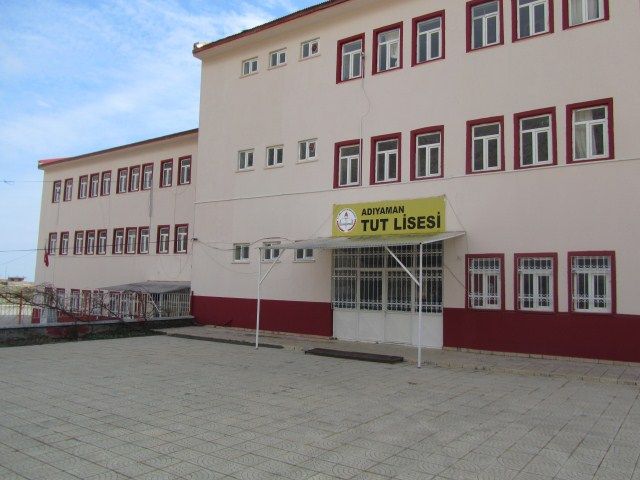 Tut Çok Programlı Anadolu Lisesi 