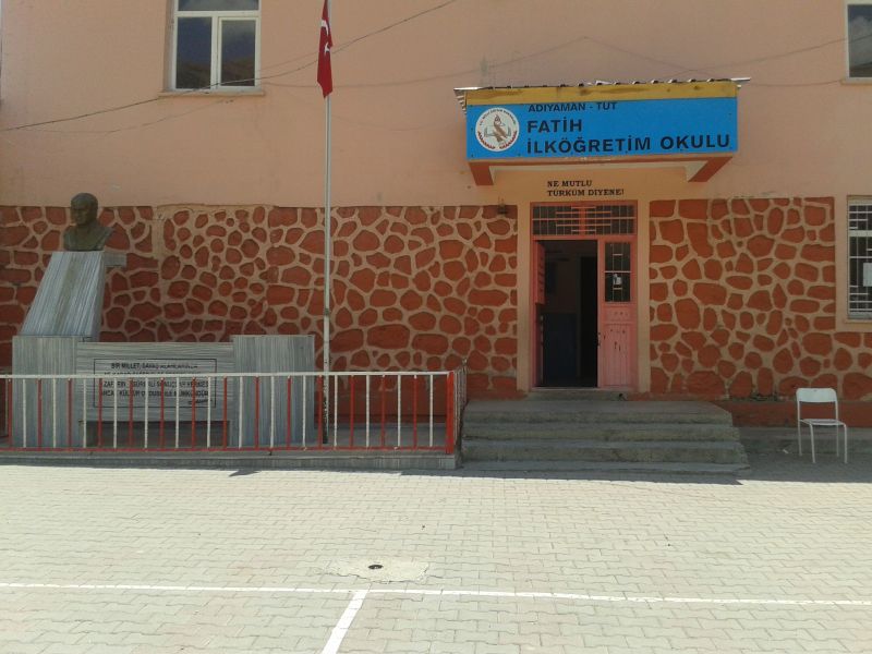 Fatih İlkokulu 