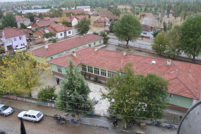 Cumhuriyet İlkokulu 