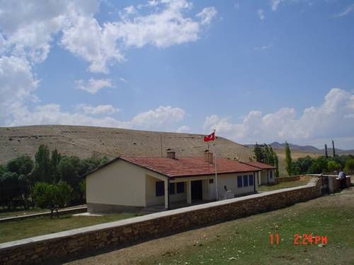 İmrallı Ortaokulu 