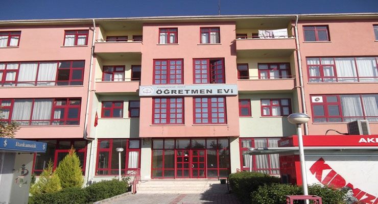 Dazkırı Öğretmenevi Ve Akşam Sanat Okulu 