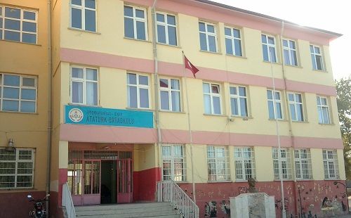 Atatürk Yatılı Bölge Ortaokulu 