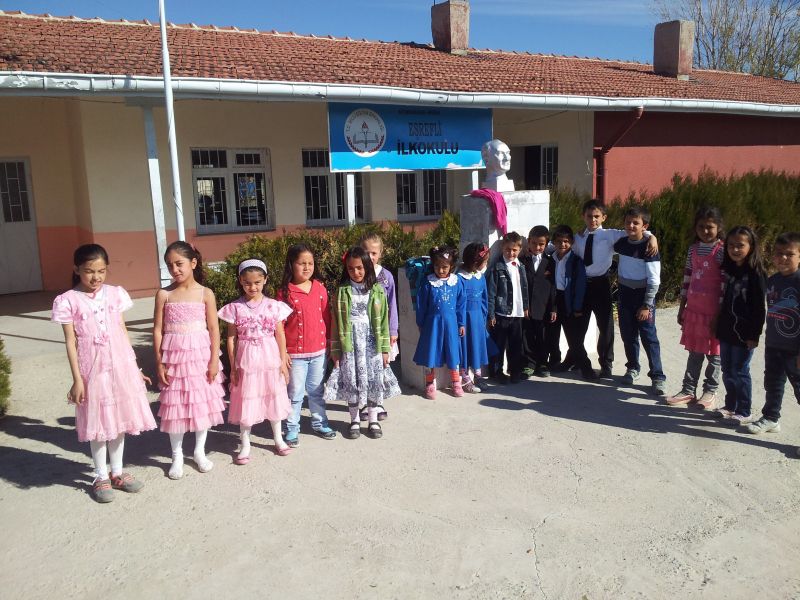 Eşrefli İlkokulu 