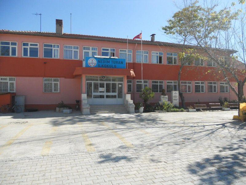 Nedim Turan İlkokulu 