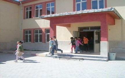 Fatih İlkokulu 