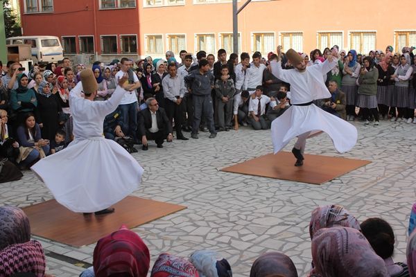 Anadolu İmam Hatip Lisesi 
