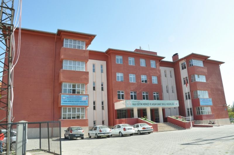 Halk Eğitim Merkezi Ve Akşam Sanat Okulu 