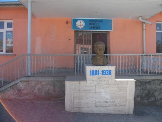 Köprülü İlkokulu 